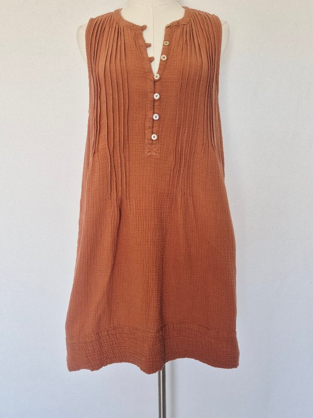 Faherty Isha 100% Organic Cotton Gauze Pintuck Dress Sleeveless Pocket Pecan